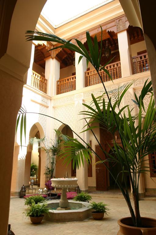Riad Kniza Marrakesh Exterior foto The interior of the Riad